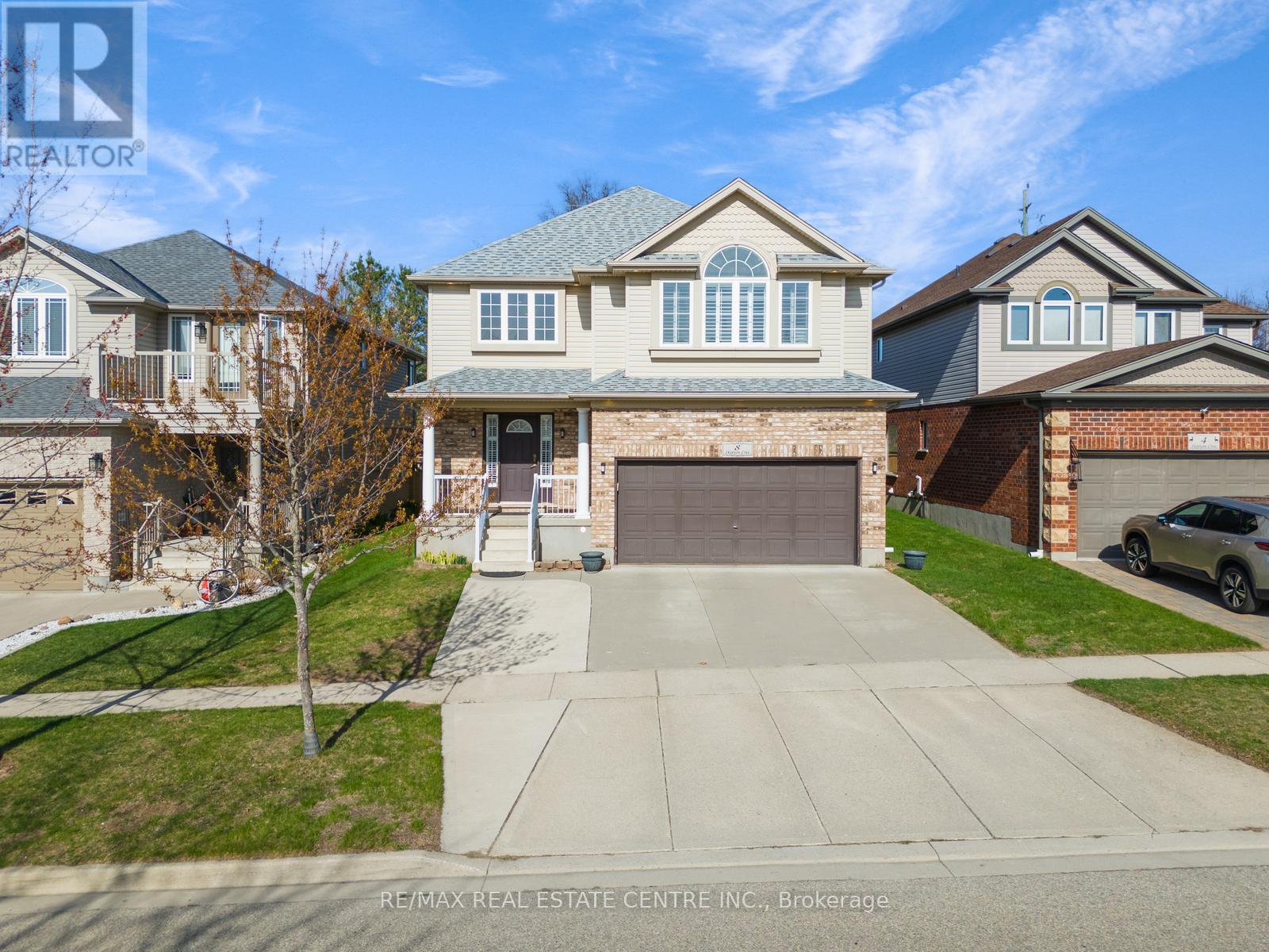 Property at 8 SKIPTON CRESCENT image 3