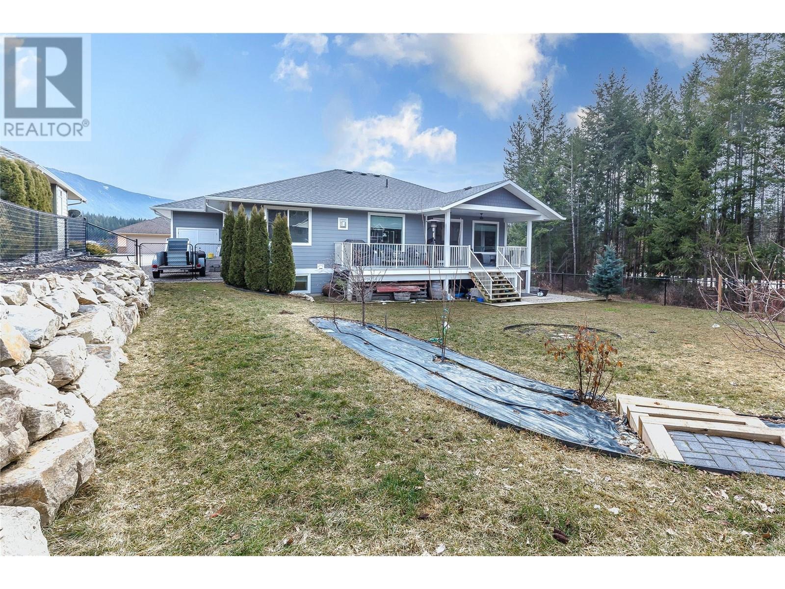 2725 Sunnydale Drive, Blind Bay, British Columbia  V0E 1H2 - Photo 25 - 10345618