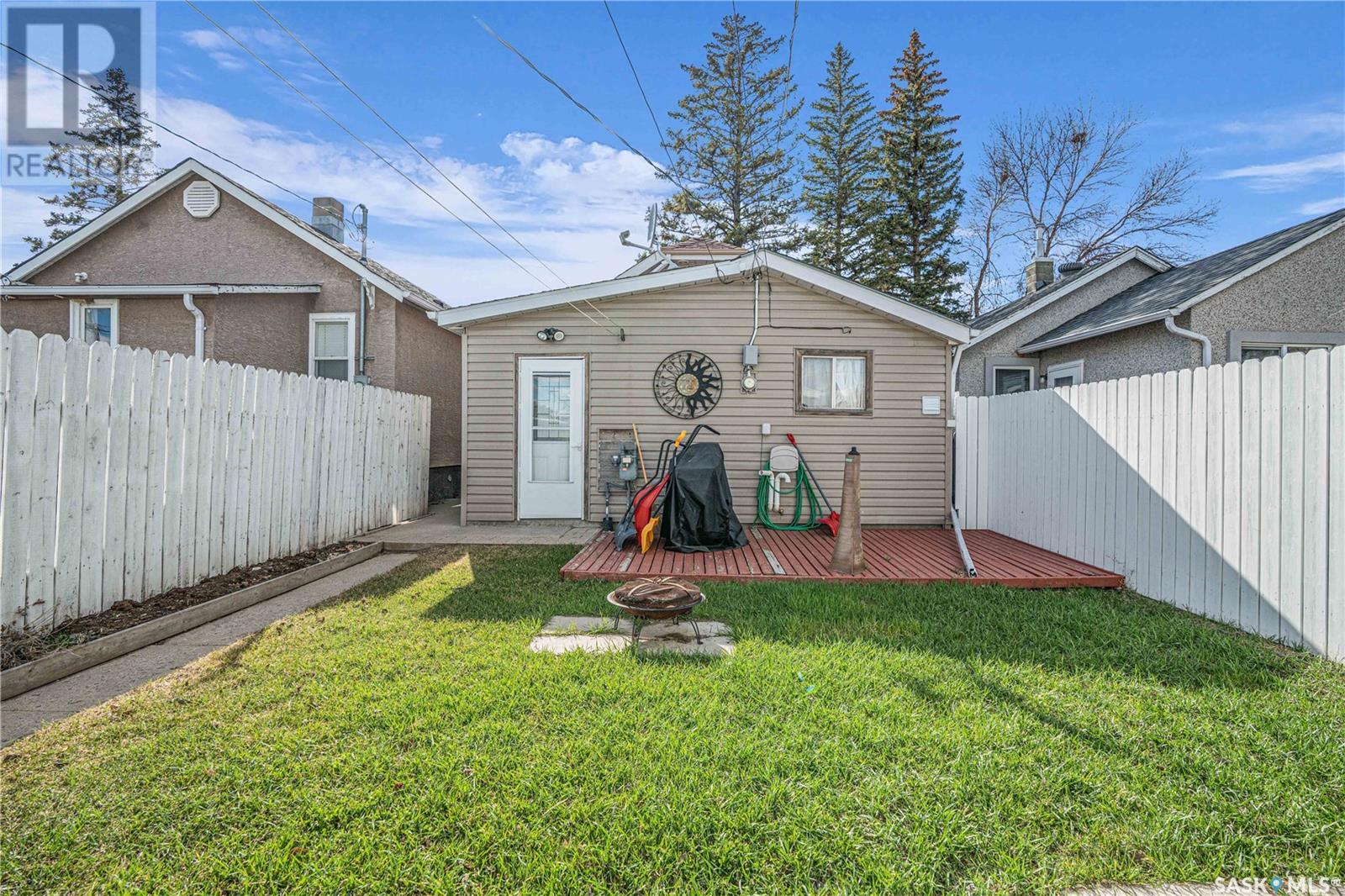 2229 Mcdonald Street, Regina, Saskatchewan  S4N 2Y9 - Photo 25 - SK998887