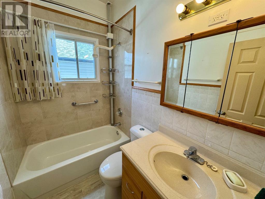 2925 11a Avenue S, Lethbridge, Alberta  T1K 0M5 - Photo 20 - A2216691