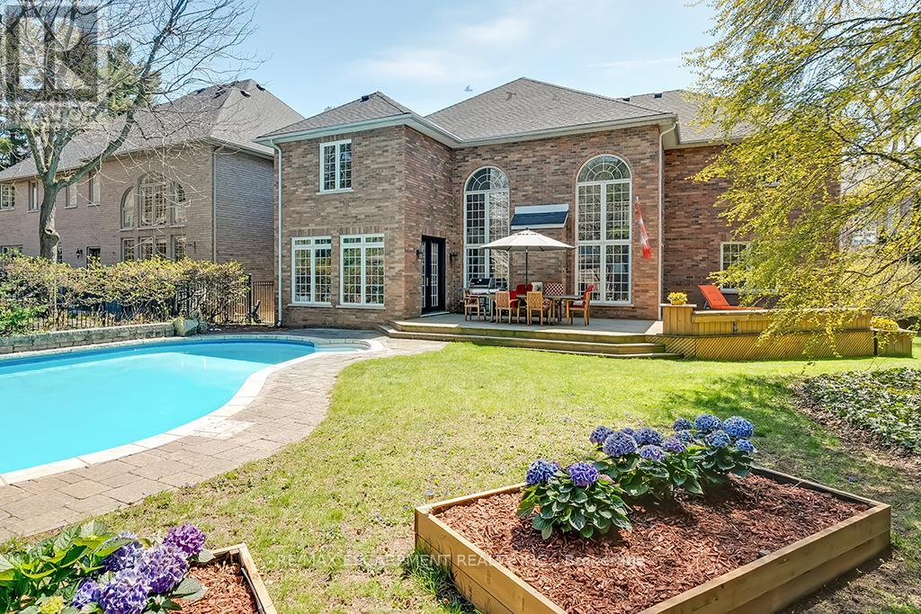 Property at 291 GLEN AFTON DRIVE image 3