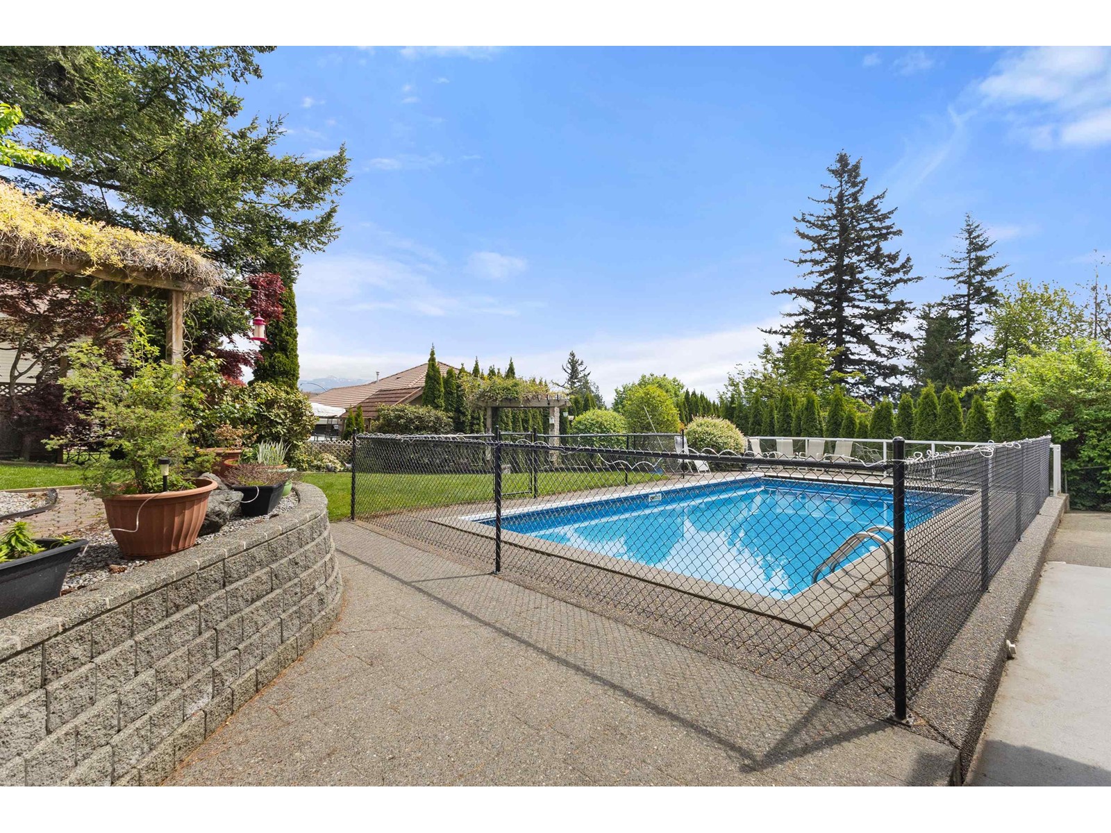 1898 View Grove Place, Abbotsford, British Columbia  V3G 2E4 - Photo 36 - R2994921