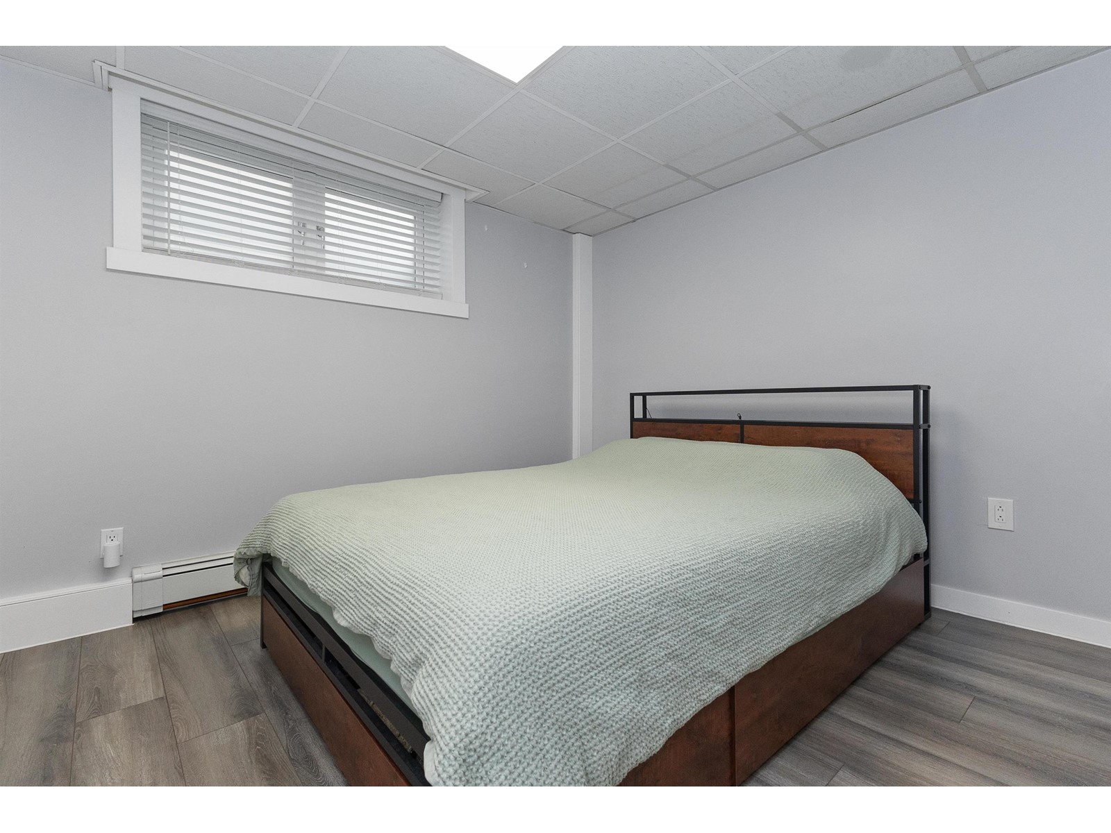 1898 View Grove Place, Abbotsford, British Columbia  V3G 2E4 - Photo 29 - R2994921