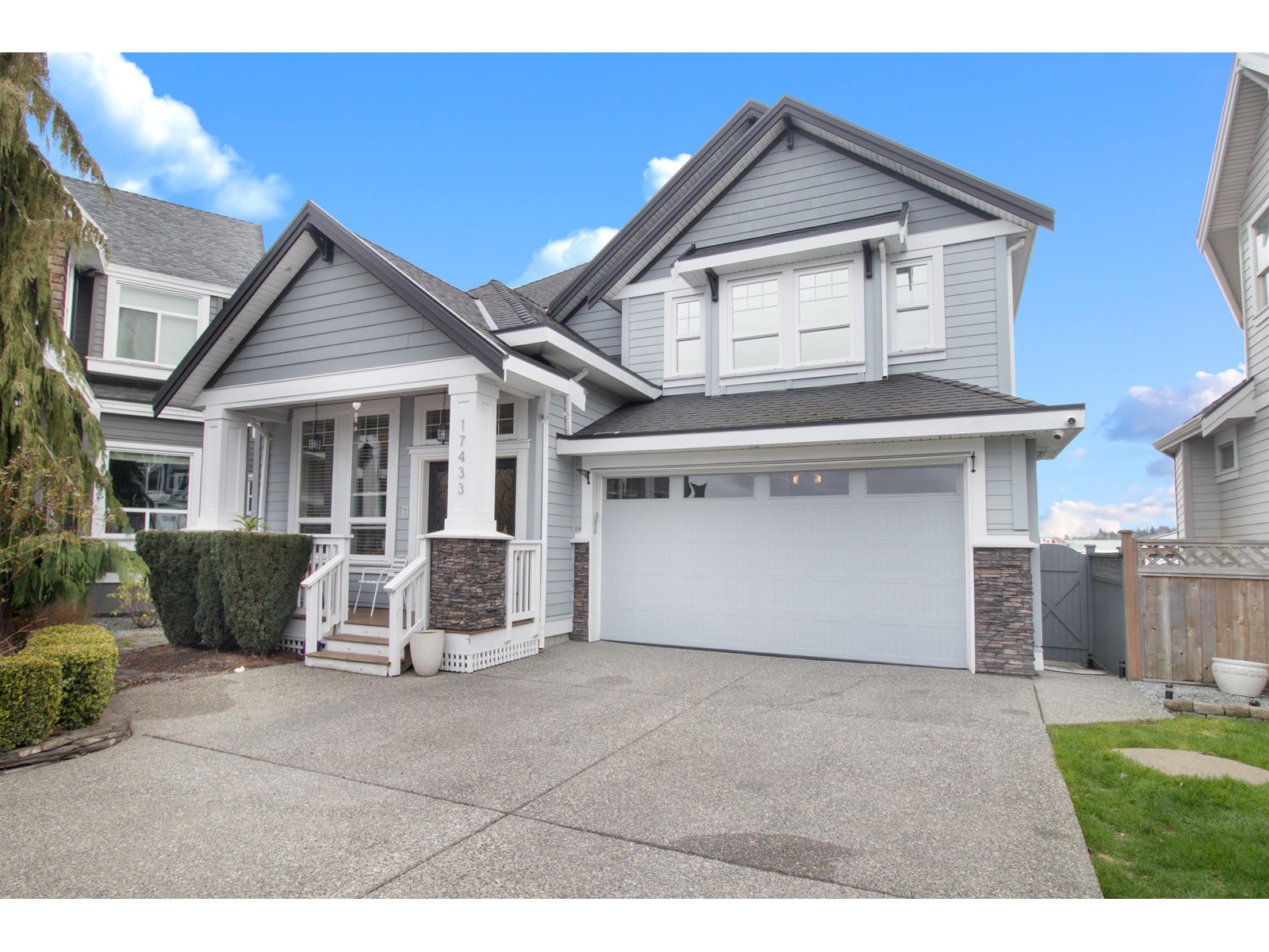 Property at 17433 1 AVENUE image 1