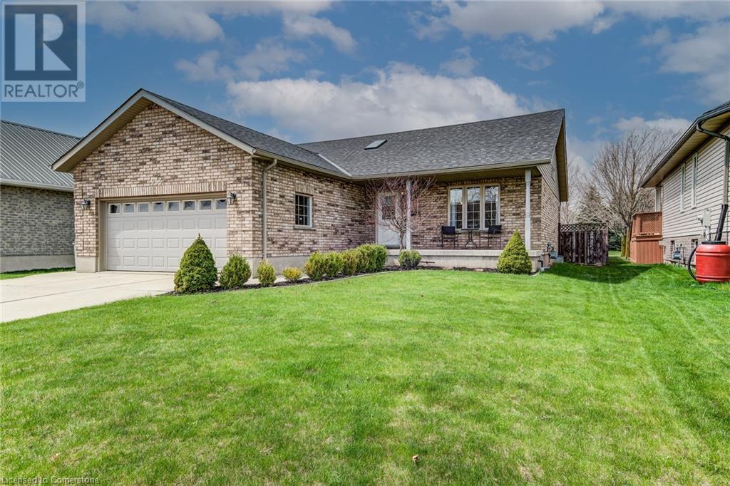 935 BAKER Avenue S, Listowel, Ontario