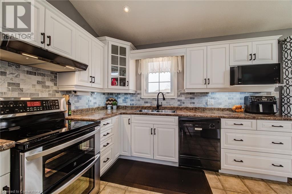 935 Baker Avenue S, Listowel, Ontario  N4W 3V7 - Photo 20 - 40722963