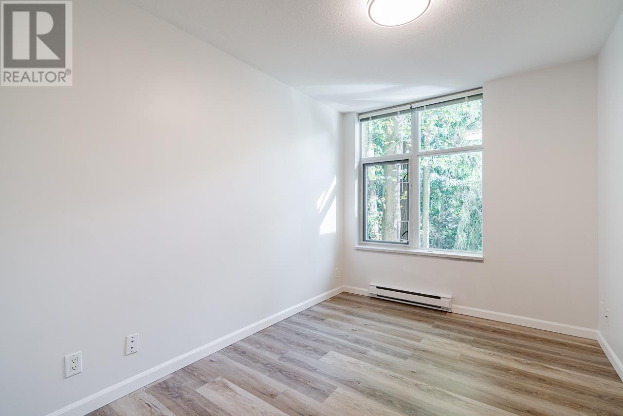 005 9298 University Crescent, Burnaby, British Columbia  V5A 4X8 - Photo 25 - R2989166
