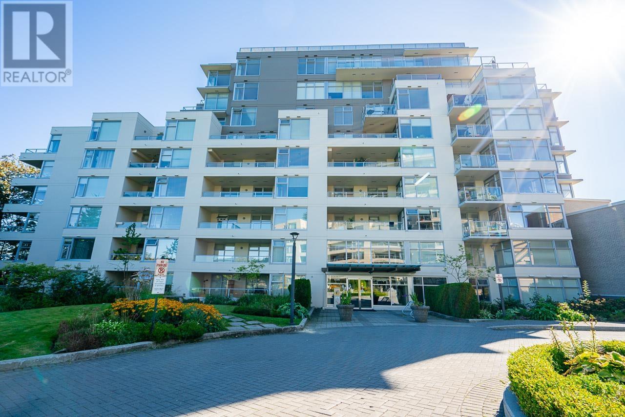 005 9298 UNIVERSITY CRESCENT, Burnaby, British Columbia