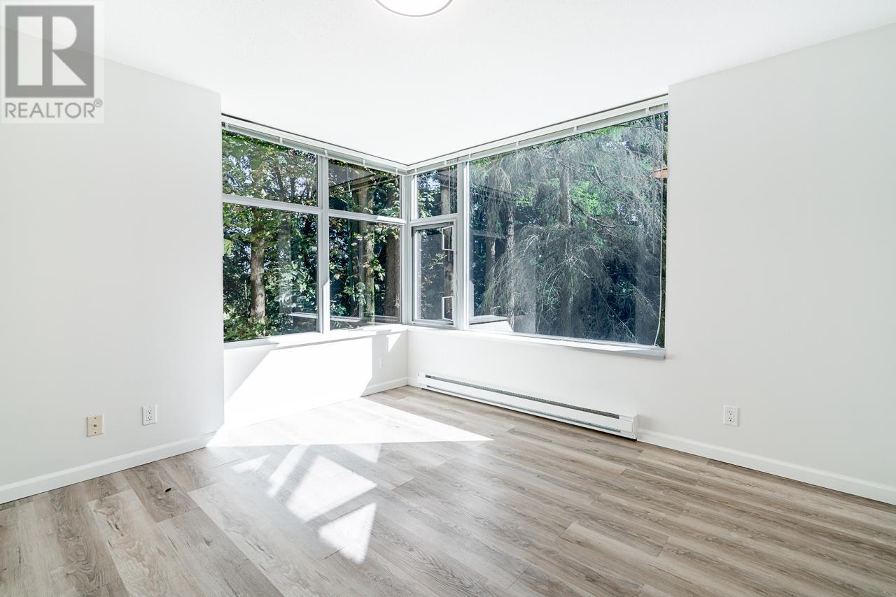 005 9298 University Crescent, Burnaby, British Columbia  V5A 4X8 - Photo 23 - R2989166