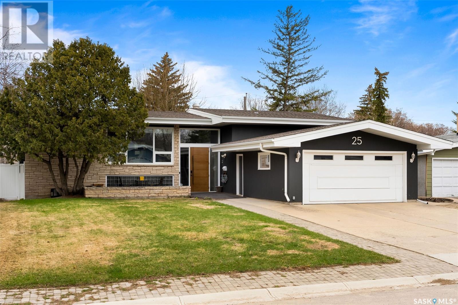 Property at 25 Academy Park ROAD image 2