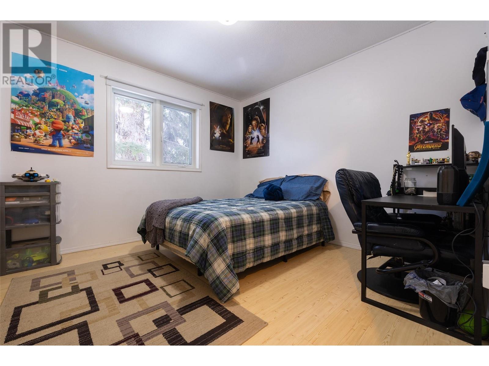 802 11th Avenue, Fernie, British Columbia  V0B 1M0 - Photo 22 - 10344951