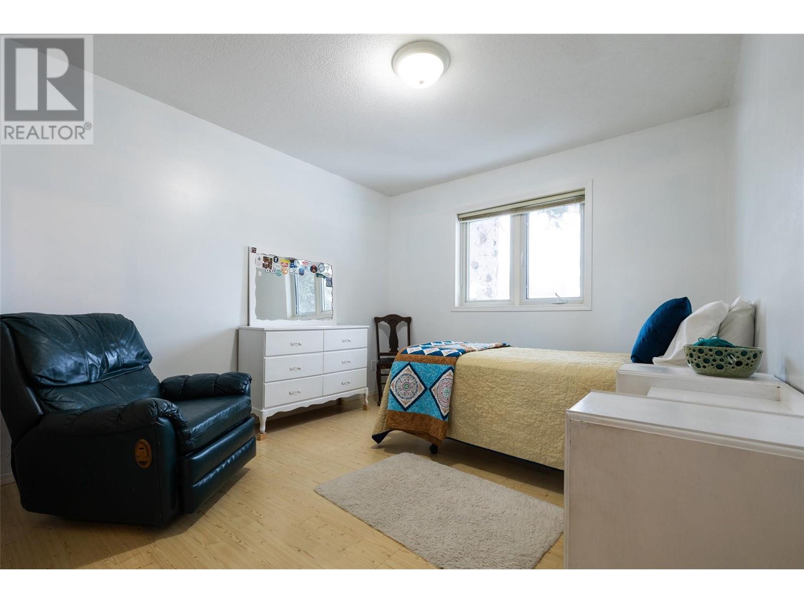 802 11th Avenue, Fernie, British Columbia  V0B 1M0 - Photo 24 - 10344951
