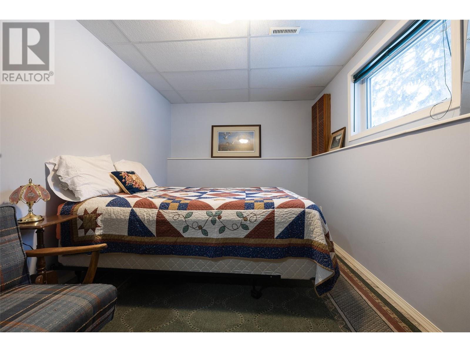 802 11th Avenue, Fernie, British Columbia  V0B 1M0 - Photo 38 - 10344951