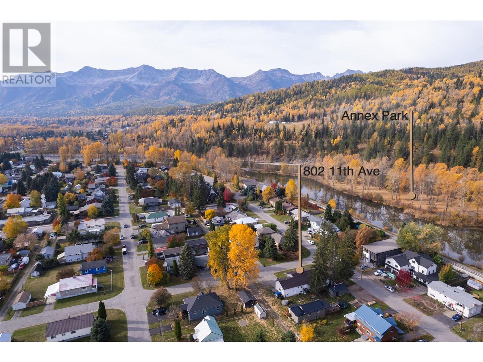 802 11th Avenue, Fernie, British Columbia  V0B 1M0 - Photo 55 - 10344951