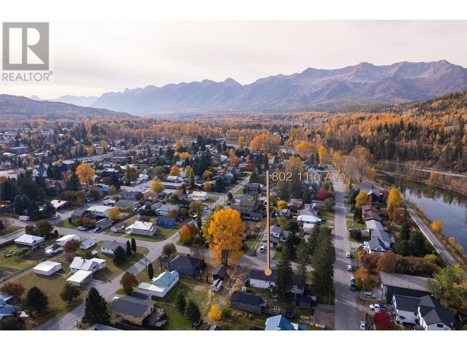 802 11th Avenue, Fernie, British Columbia  V0B 1M0 - Photo 56 - 10344951