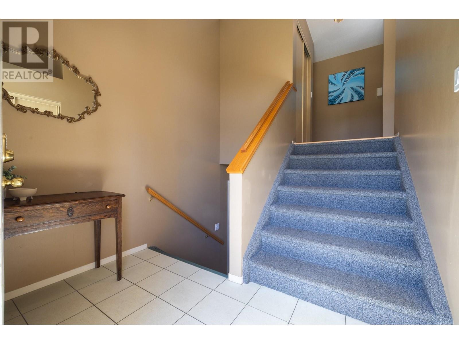 802 11th Avenue, Fernie, British Columbia  V0B 1M0 - Photo 8 - 10344951