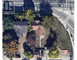 1089,1095 & 1097 Clement Avenue, kelowna, British Columbia