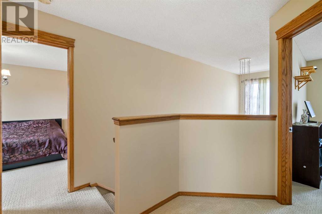 55 Somercrest Grove Sw, Calgary, Alberta  T2Y 3M2 - Photo 16 - A2212896