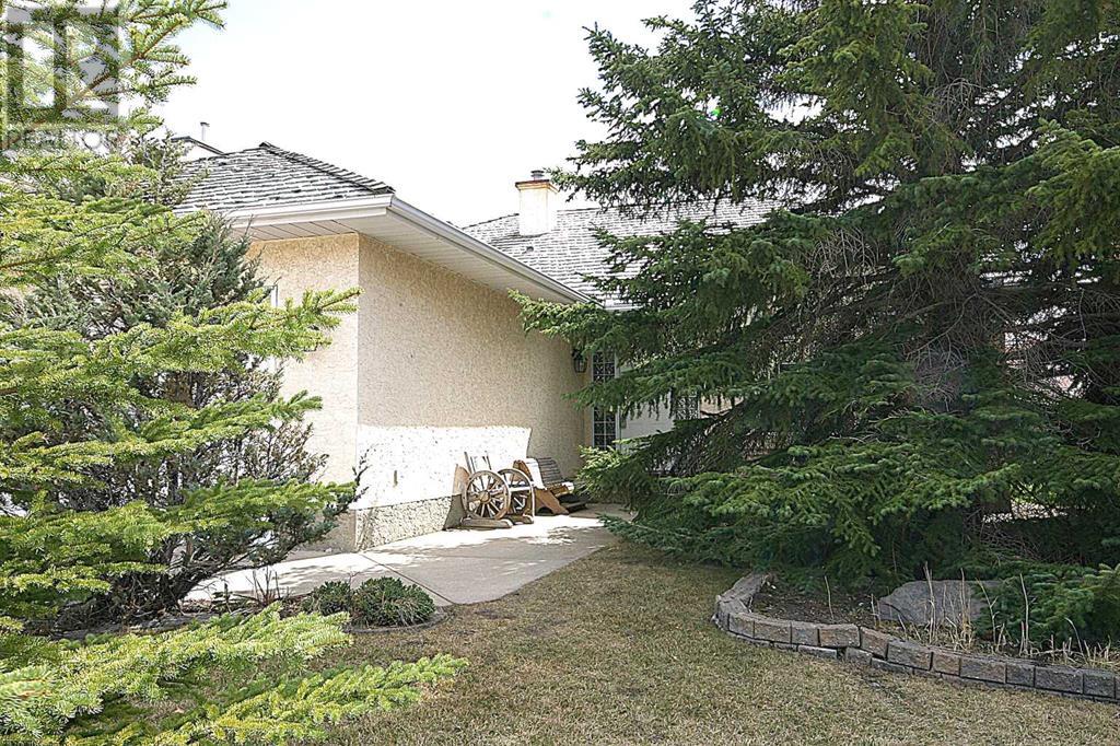 11 Hawkmount Heights Nw, Calgary, Alberta  T3G 3S4 - Photo 46 - A2215959