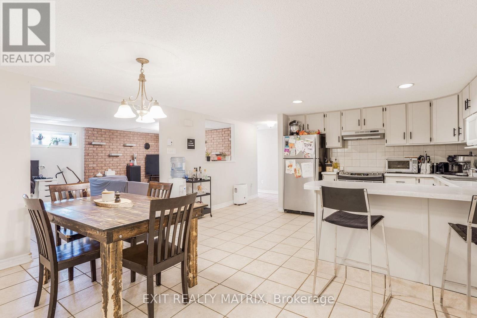 1688 Ste-Marie Road, Russell, Ontario  K0A 1W0 - Photo 17 - X12116712