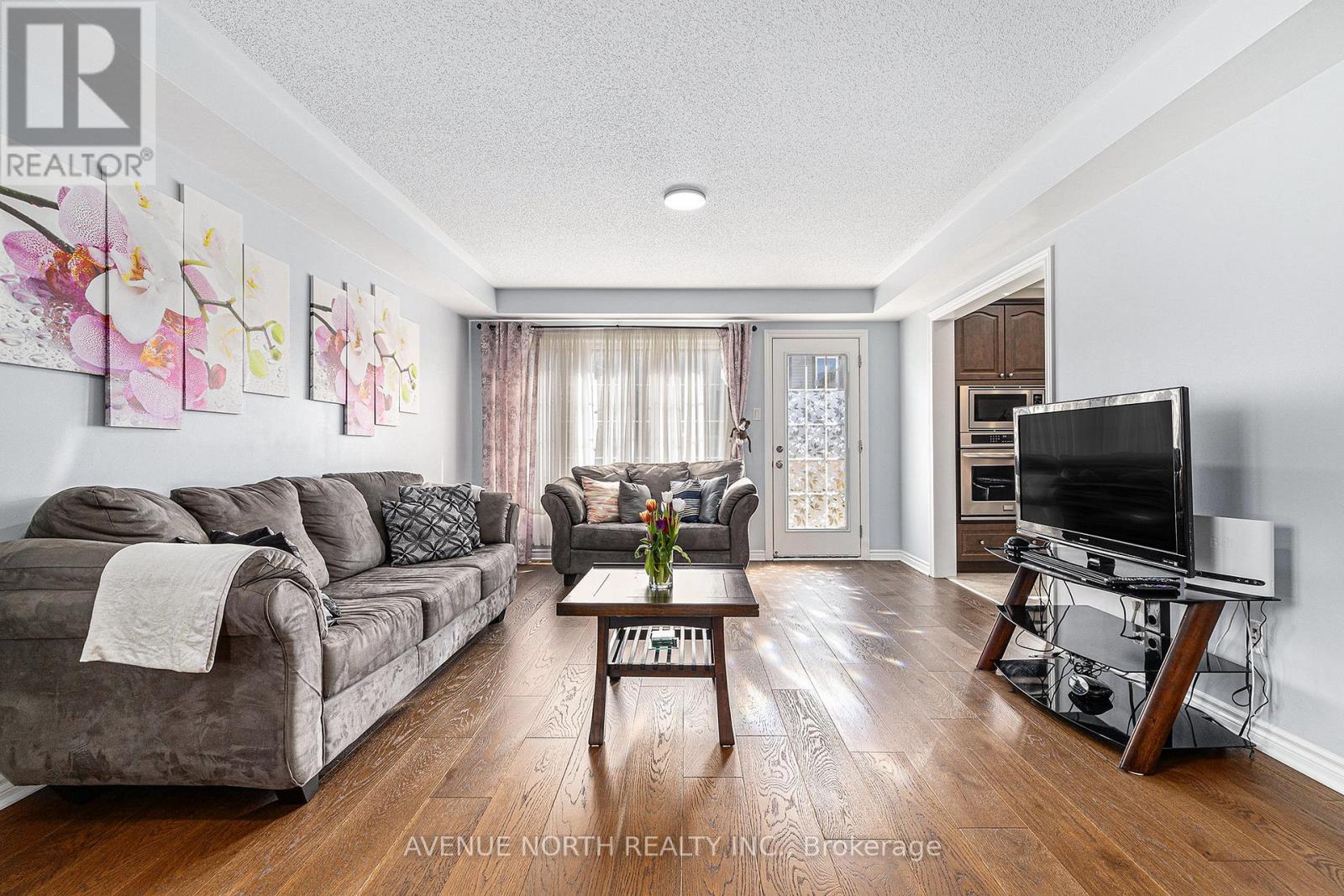 Property at 30 SOLARIS DRIVE image 5