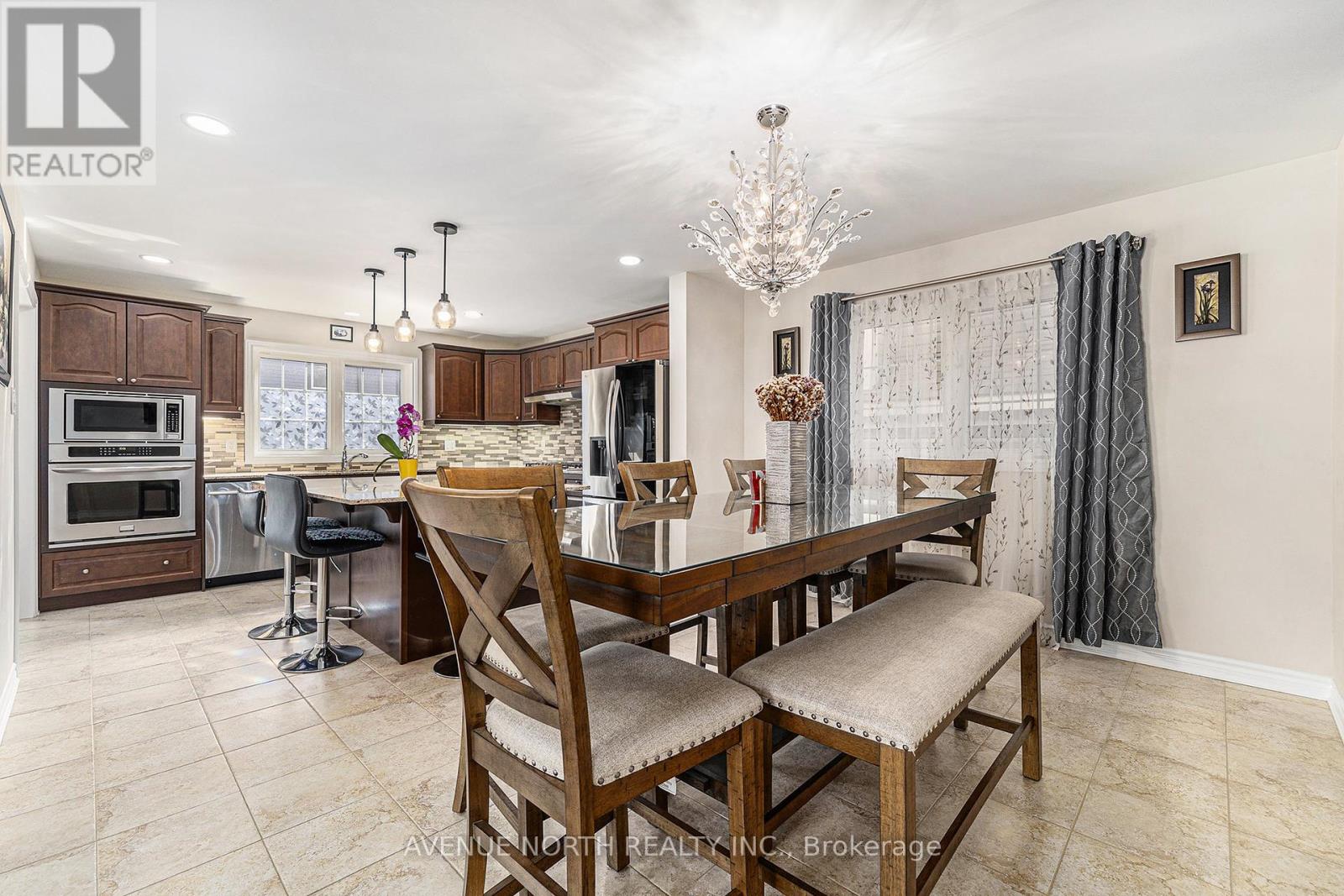 30 Solaris Drive, Ottawa, Ontario  K2M 0L6 - Photo 8 - X12116764