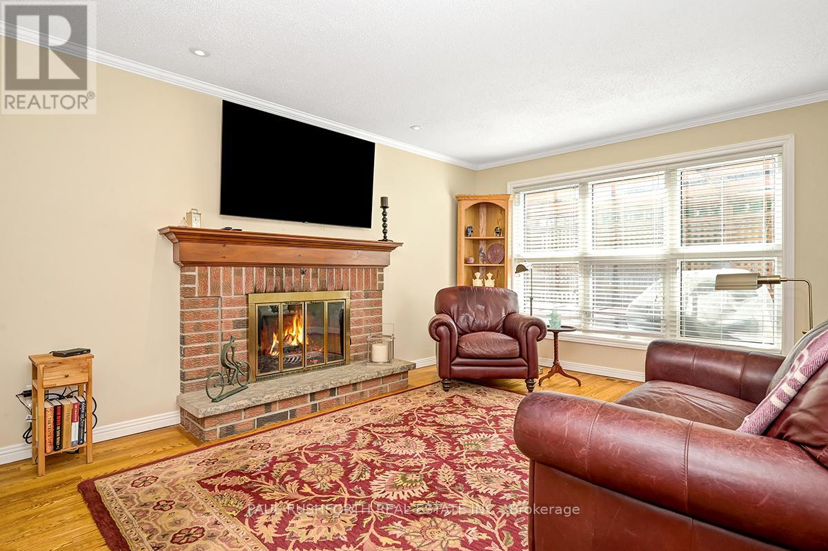 898 Raftsman Lane, Ottawa, Ontario  K1C 2V8 - Photo 14 - X12116805