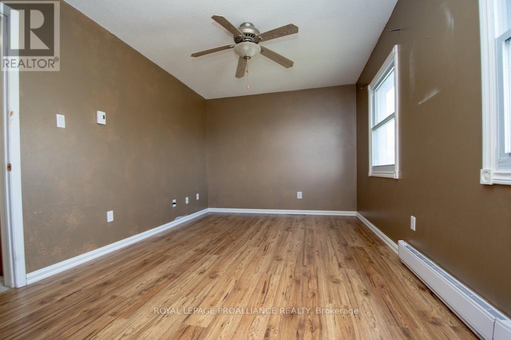 1635 Applewood Crescent, Peterborough West, Ontario K9K 1N3 - Photo 12 - X12116800