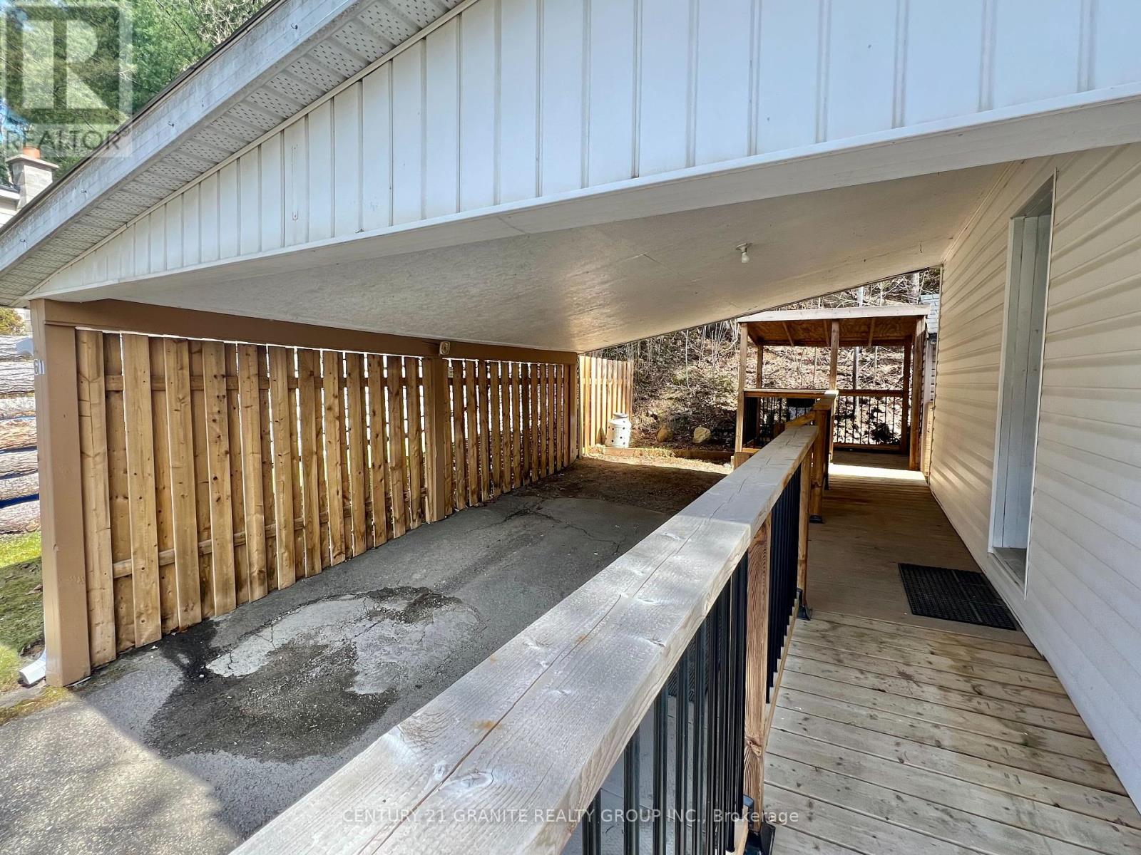61 Bridge Street E, Bancroft, Ontario K0L 1C0 - Photo 22 - X12116814