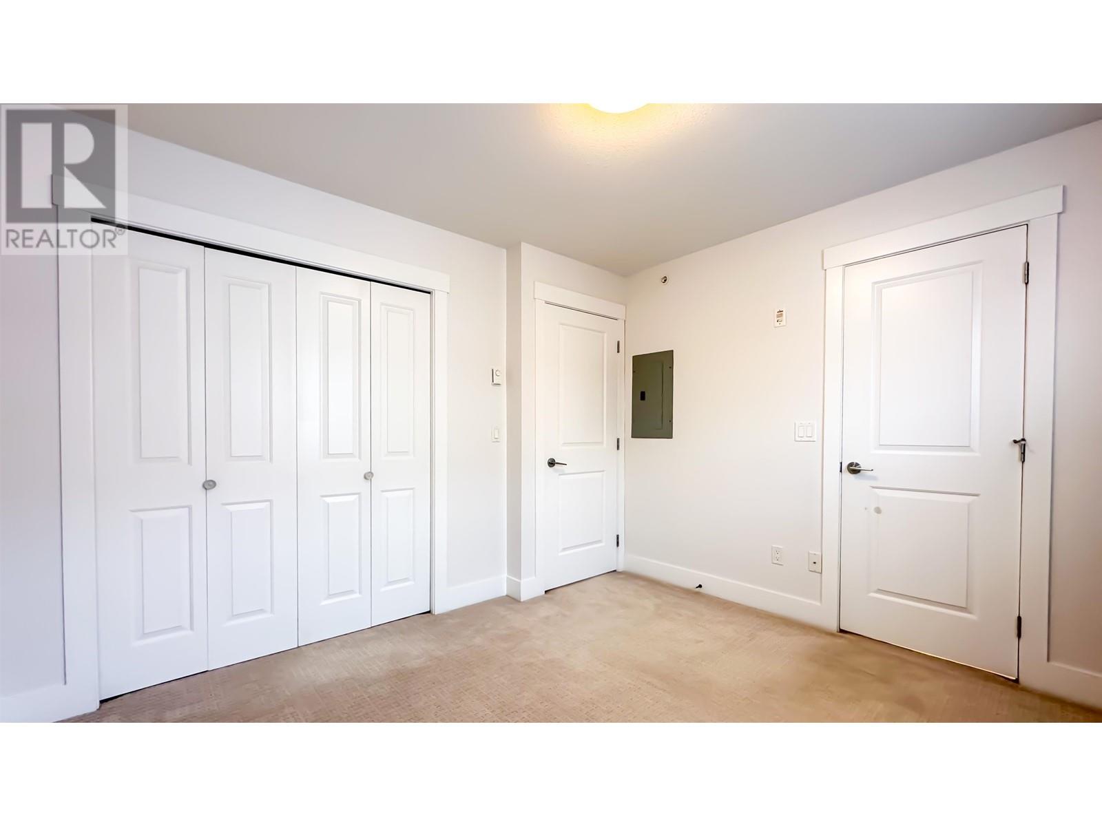 205 7908 Graham Avenue, Burnaby, British Columbia  V3N 1V9 - Photo 18 - R2996831