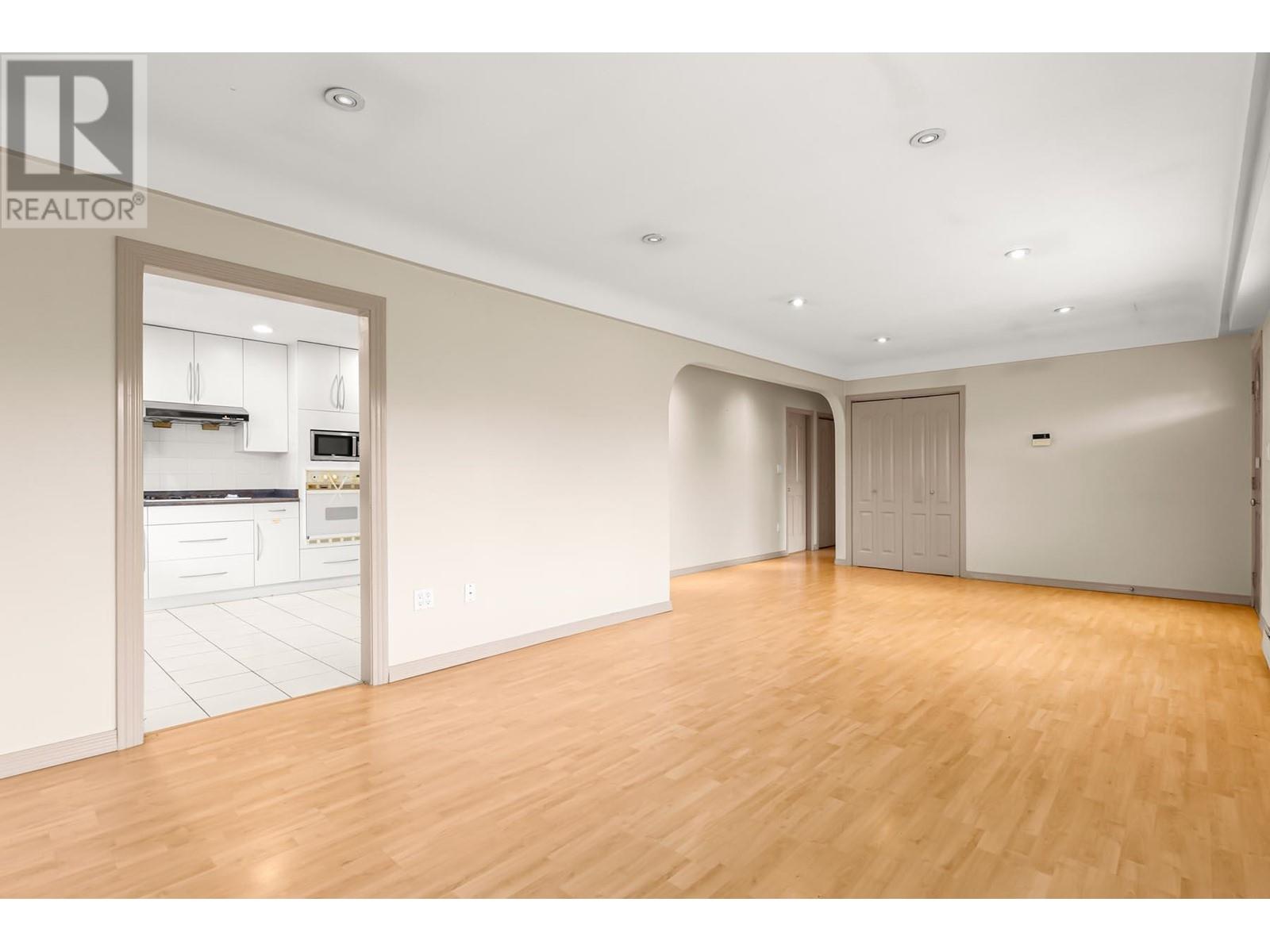 7440 Belair Drive, Richmond, British Columbia  V7A 1B6 - Photo 3 - R2996798