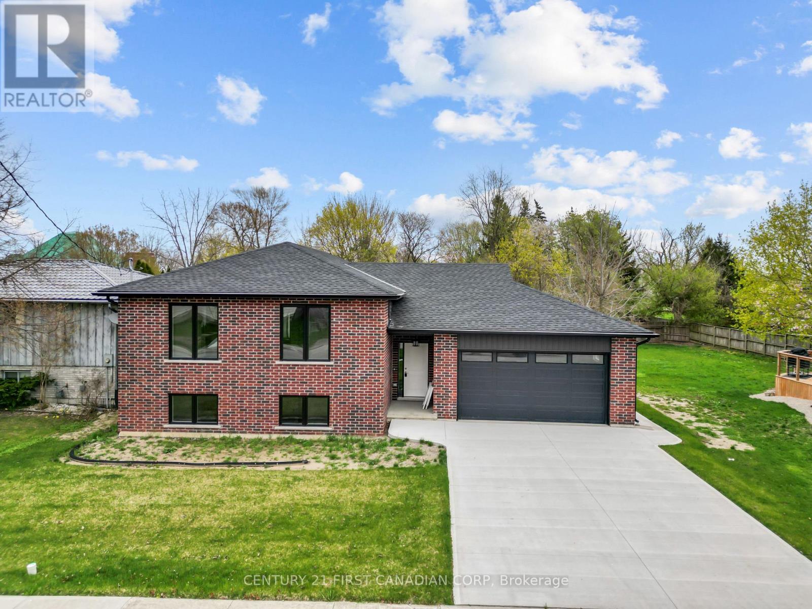134 KING STREET, Lambton Shores, Ontario