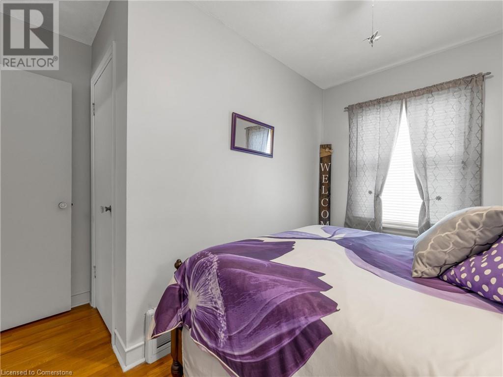 229 East 31st Street, Hamilton, Ontario  L8V 3P6 - Photo 18 - 40719776