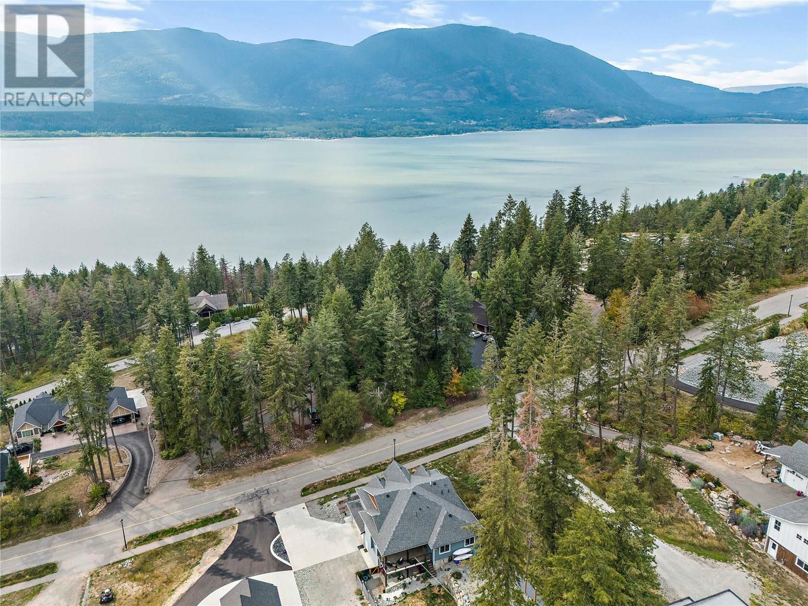 3200 20 Street Ne, Salmon Arm, British Columbia  V1E 2G9 - Photo 77 - 10339418