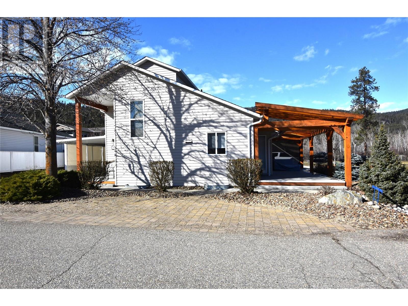 Property at 605 Elk Street image 5