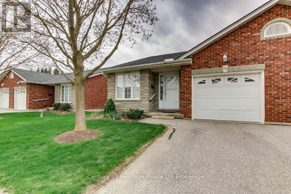 16 - 928 LORENE STREET, Woodstock, Ontario