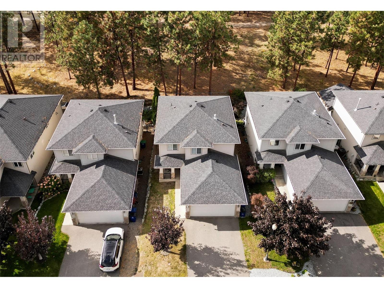 Property at 3515 Creekview Crescent image 3