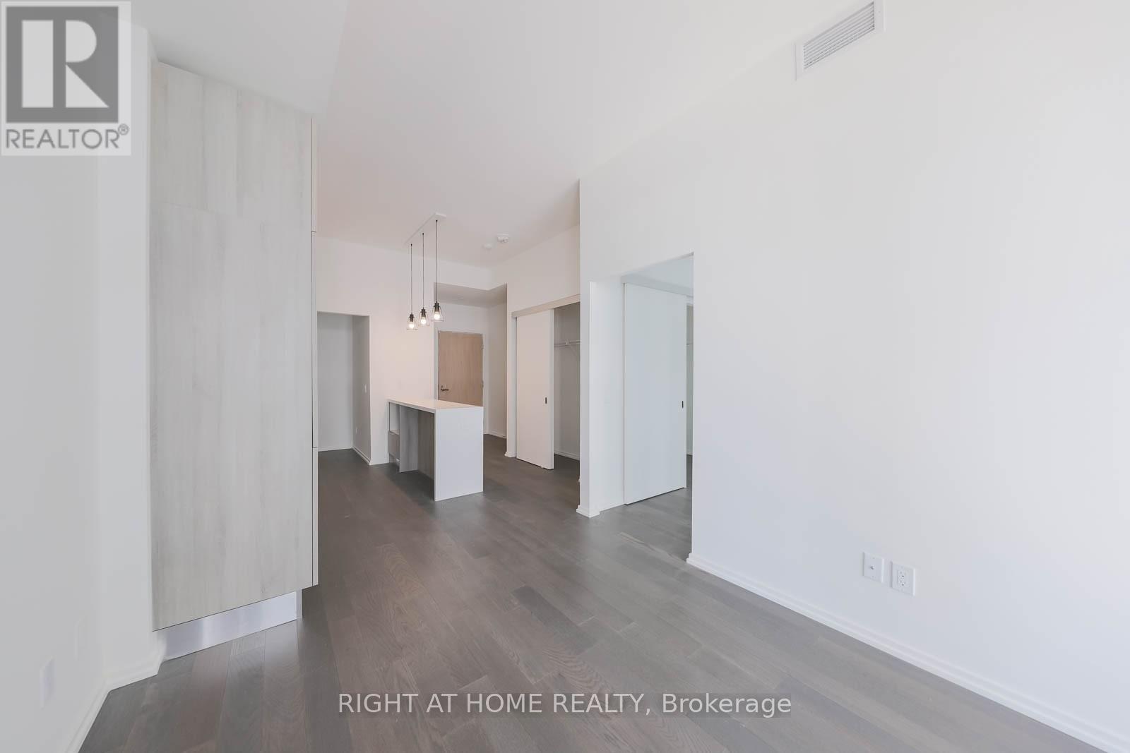 944 - 8 Hillsdale Avenue, Toronto, Ontario  M4S 0B2 - Photo 5 - C12116446