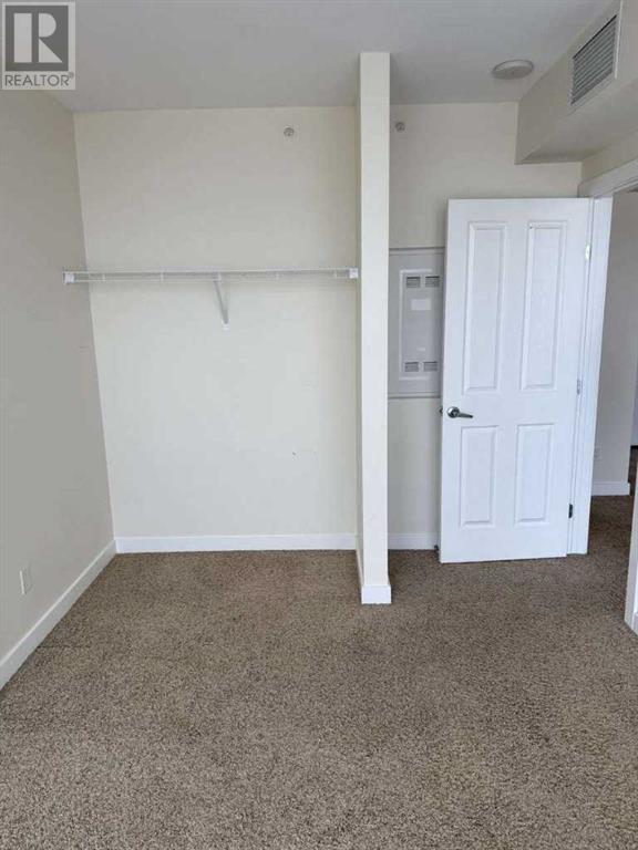 Property at 810, 3830 Brentwood Road NW image 4