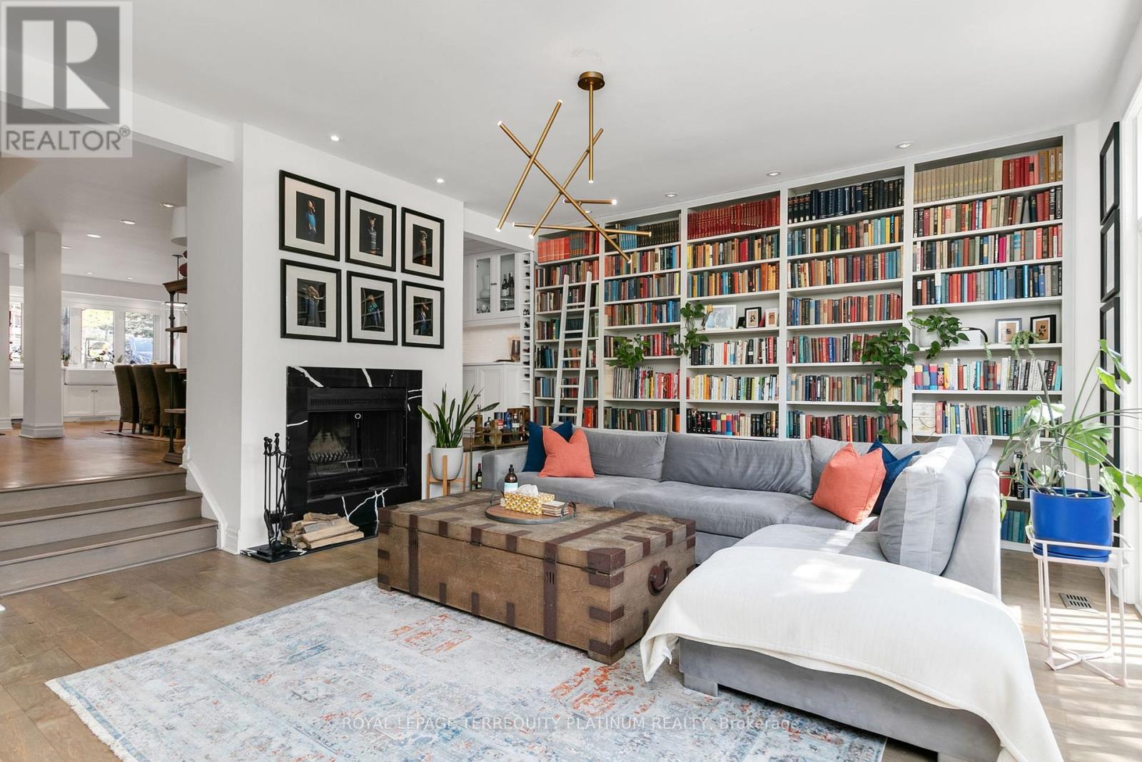 Property at 17 RAINBOW CREEKWAY image 1