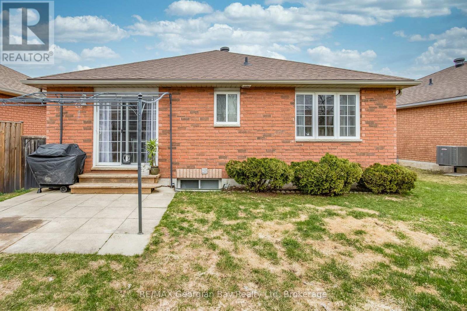 1085 Whitney Crescent, Midland, Ontario  L4R 5N2 - Photo 24 - S12116760