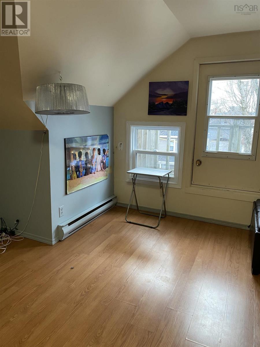 273 Bentinck Street, Sydney, Nova Scotia  B1P 1H1 - Photo 10 - 202509360