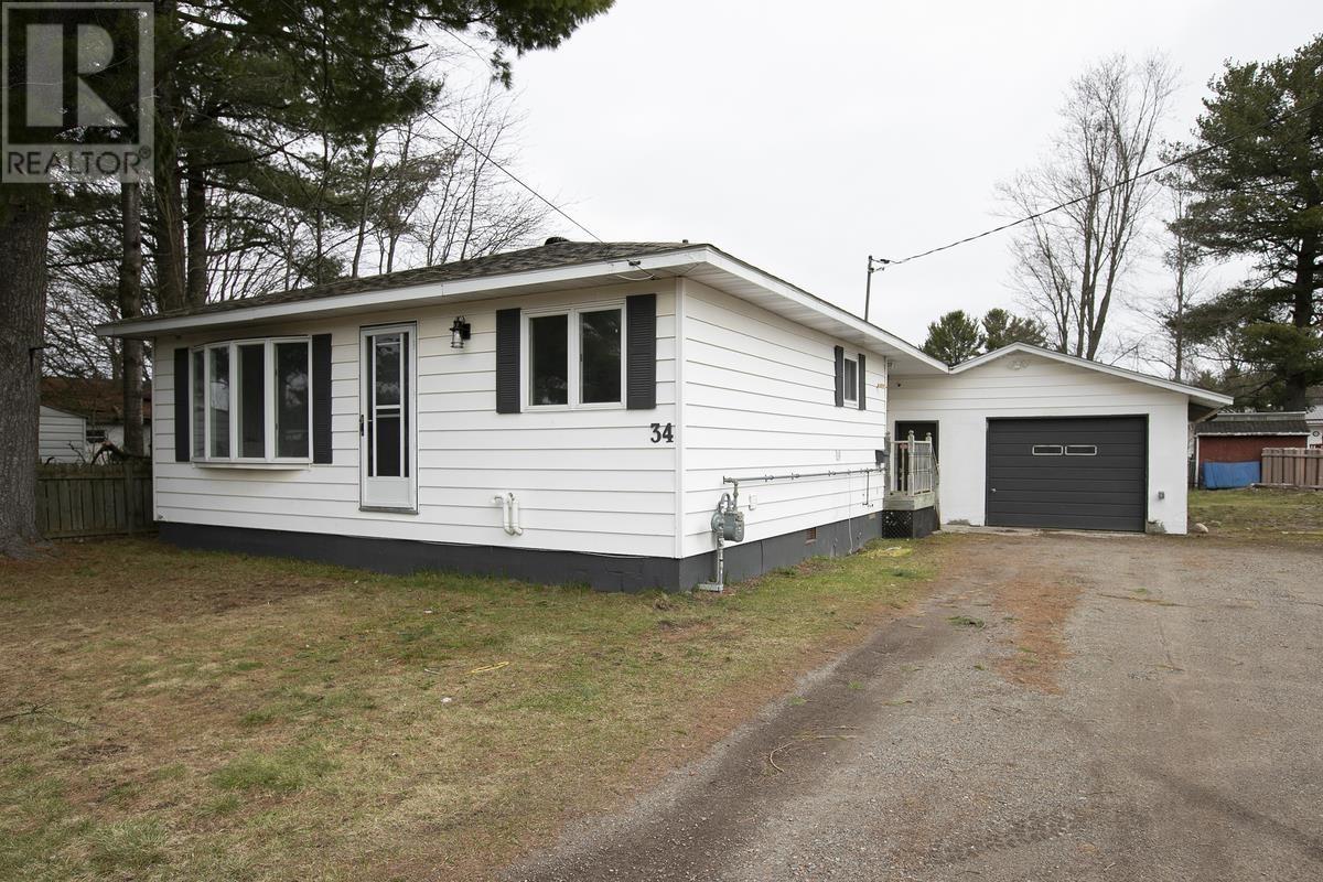 34 Jean Ave, Sault Ste. Marie, Ontario  P6B 4B3 - Photo 2 - SM250916