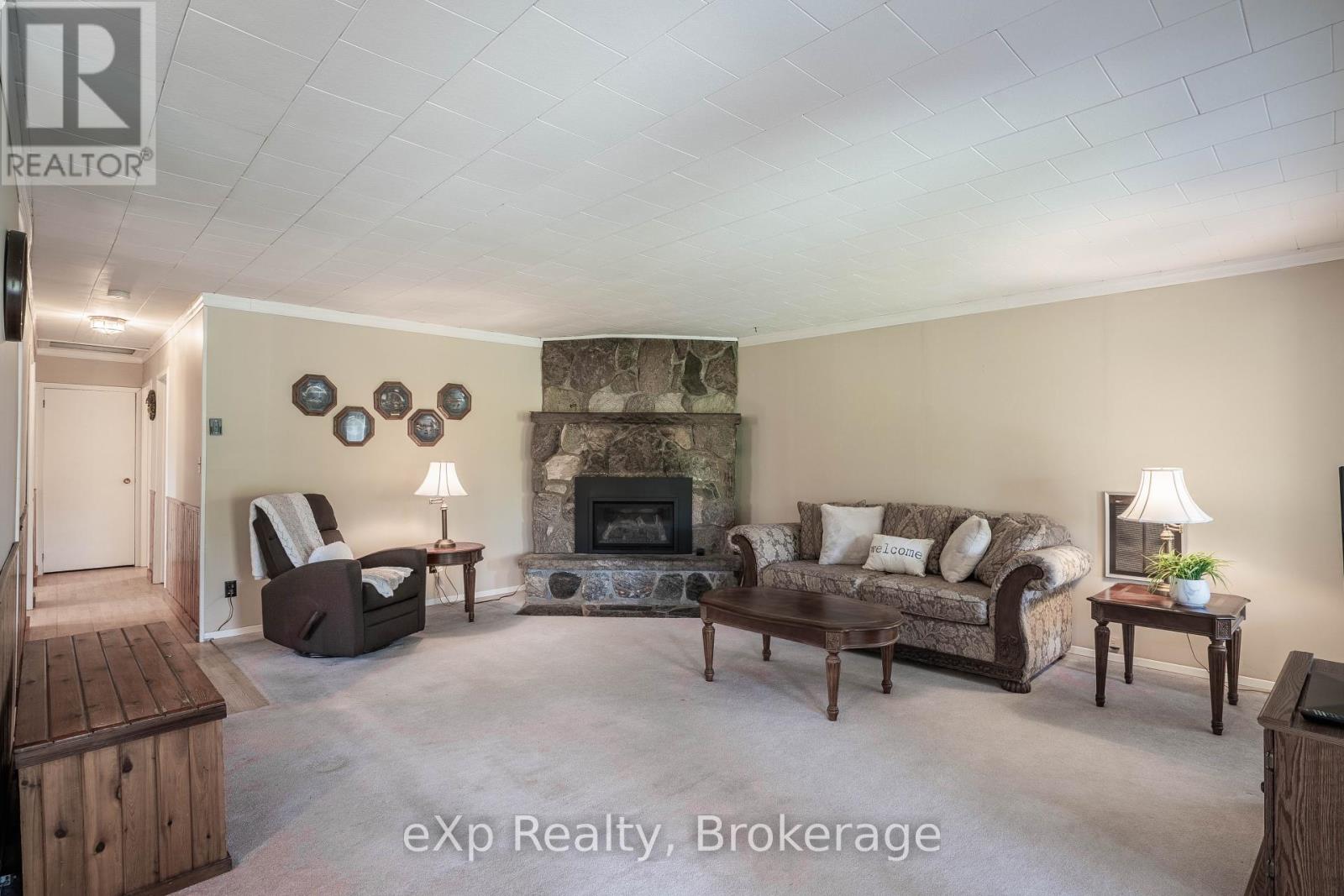 32 Baywatch Drive, Northern Bruce Peninsula, Ontario  N0H 2T0 - Photo 6 - X12116693