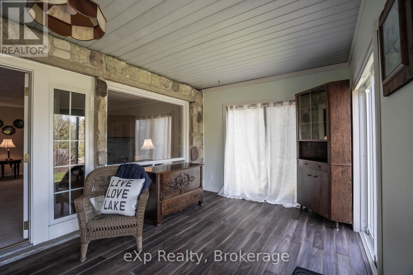32 Baywatch Drive, Northern Bruce Peninsula, Ontario  N0H 2T0 - Photo 8 - X12116693