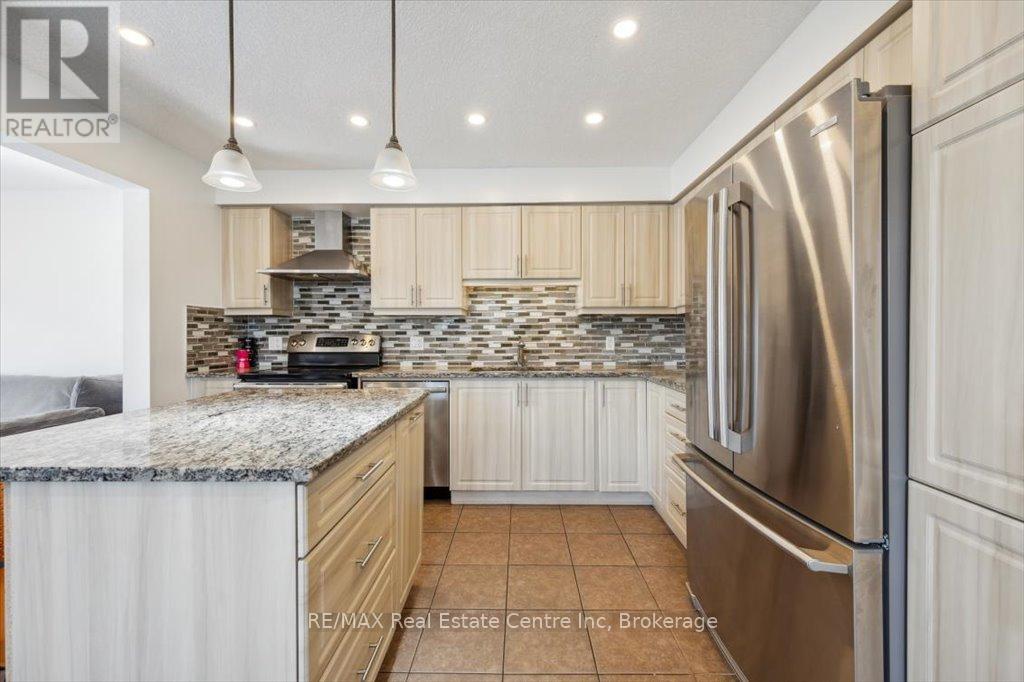 164 Summit Ridge Drive, Guelph, Ontario  N1E 0M4 - Photo 15 - X12116709
