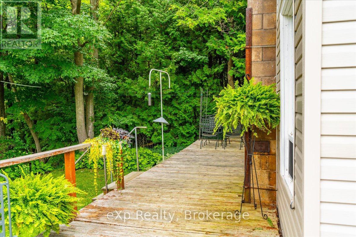 126 Old Mill Road, Georgian Bluffs, Ontario  N0H 2T0 - Photo 32 - X12116763