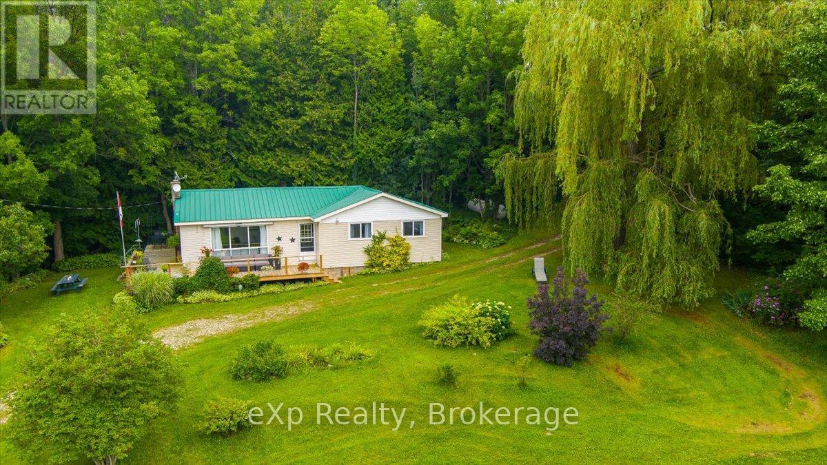 126 Old Mill Road, Georgian Bluffs, Ontario  N0H 2T0 - Photo 39 - X12116763