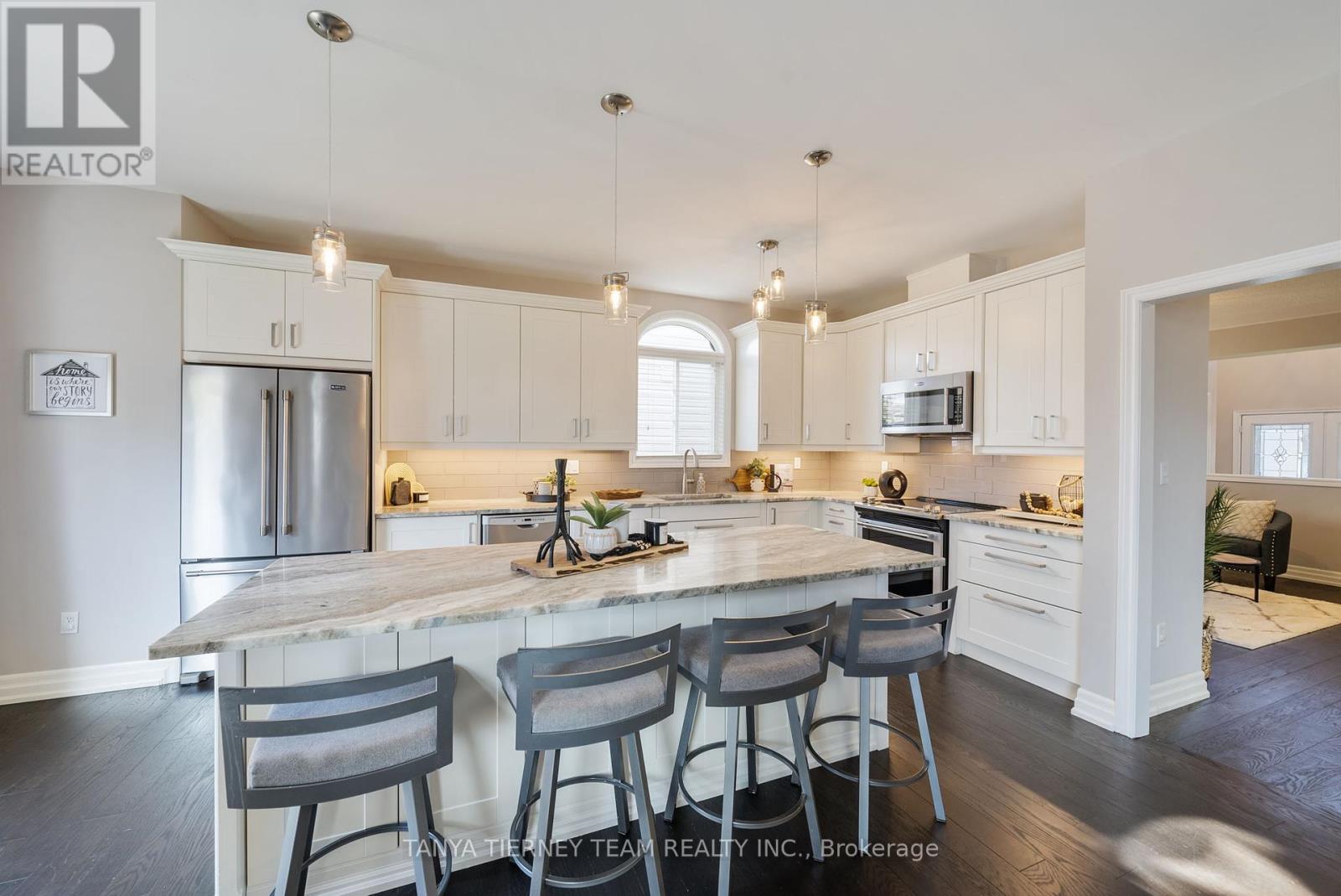 6 Mikayla Crescent, Whitby, Ontario  L1M 2H8 - Photo 16 - E12116439