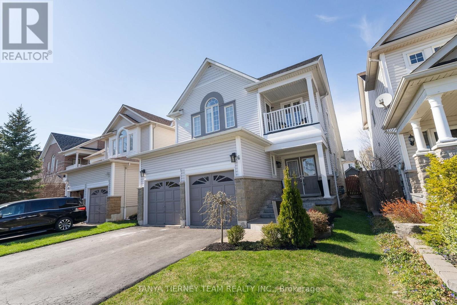 Property at 6 MIKAYLA CRESCENT image 2
